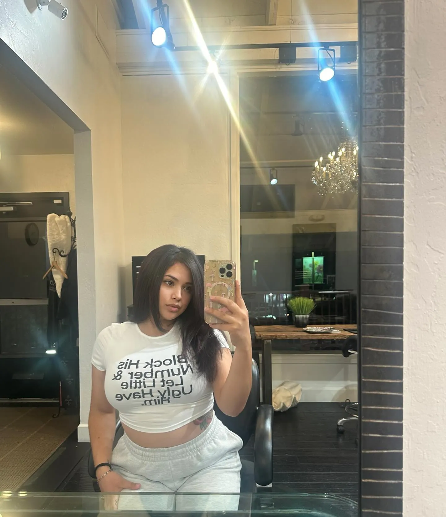 Jasmine Villegas - jasmine-villegas-4.webp